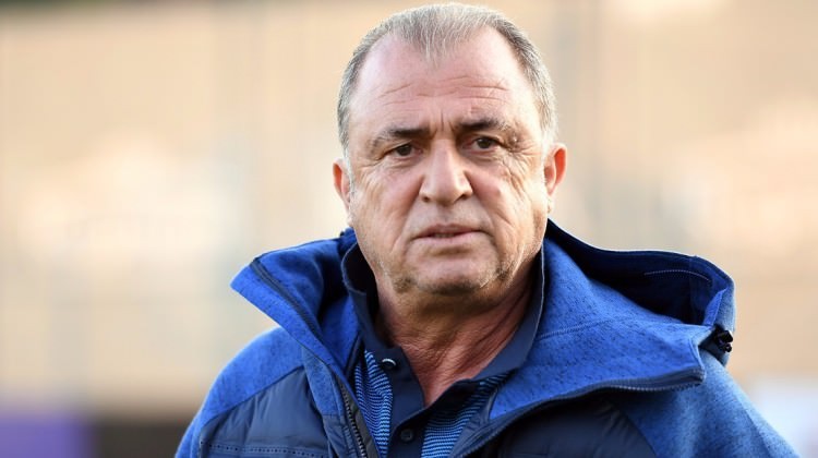 Fatih Terim'e tazminat şoku!