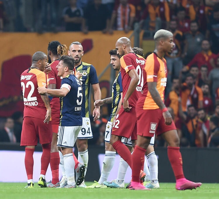 İki takımın eski yıldızları konuştu: Galatasaray bir adım önde