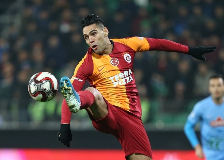 Galatasaray'da şok Falcao raporu!