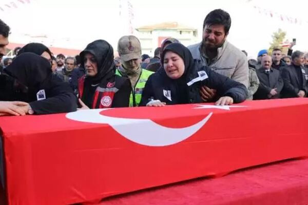 Türkiye Pençe-Kilit Harekatı şehitlerini uğurladı